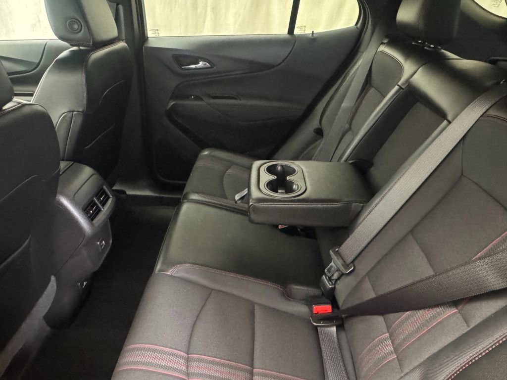 Used 2024 Chevrolet Equinox RS image 10