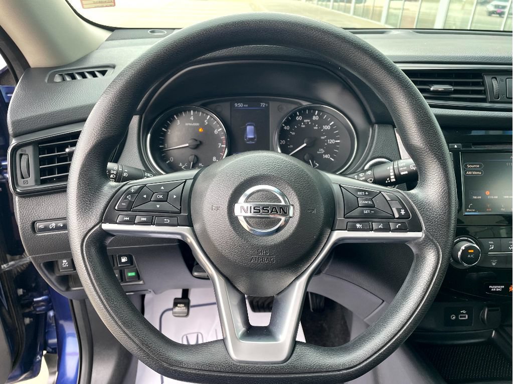Used 2019 Nissan Rogue SV AWD/4WD image 12