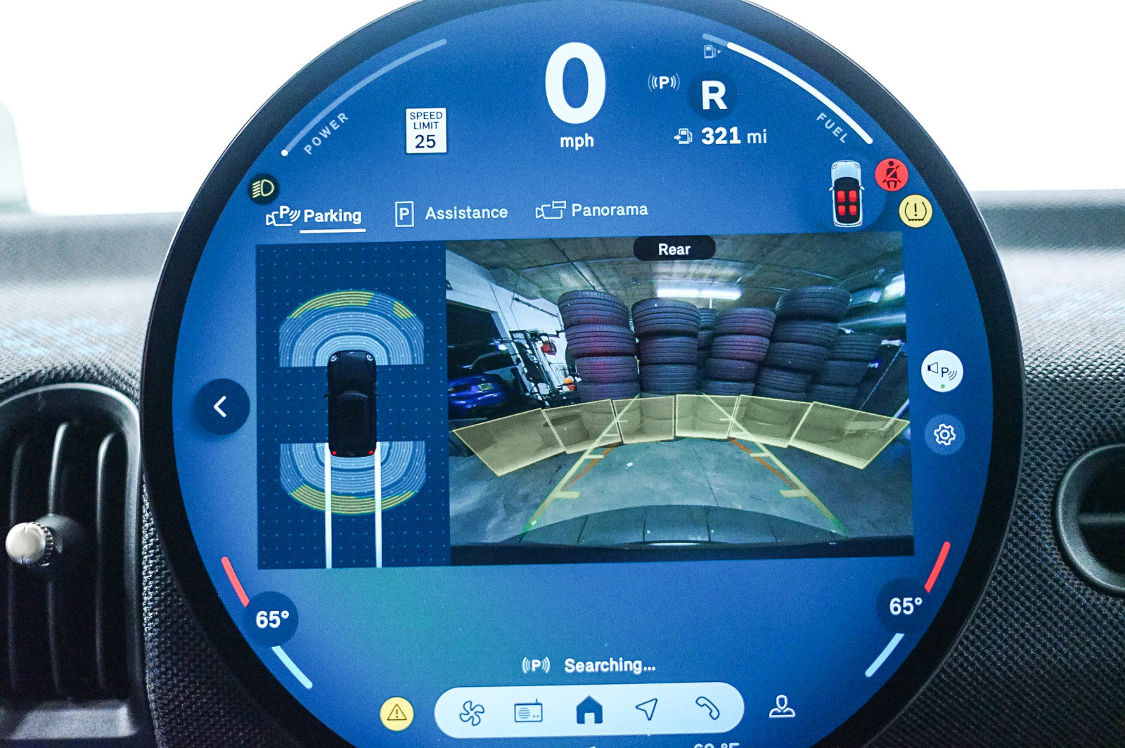 Used 2025 MINI Cooper 2-Door Hardtop image 19