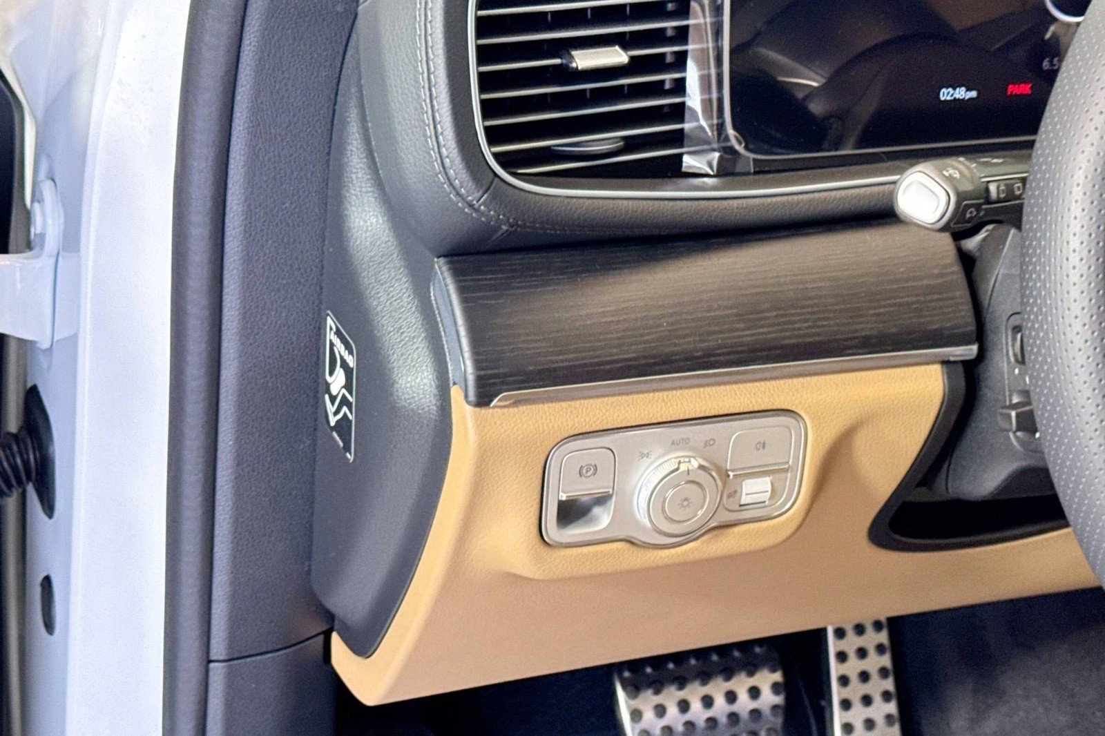 New 2026 Mercedes-Benz GLS 450 4MATIC image 10