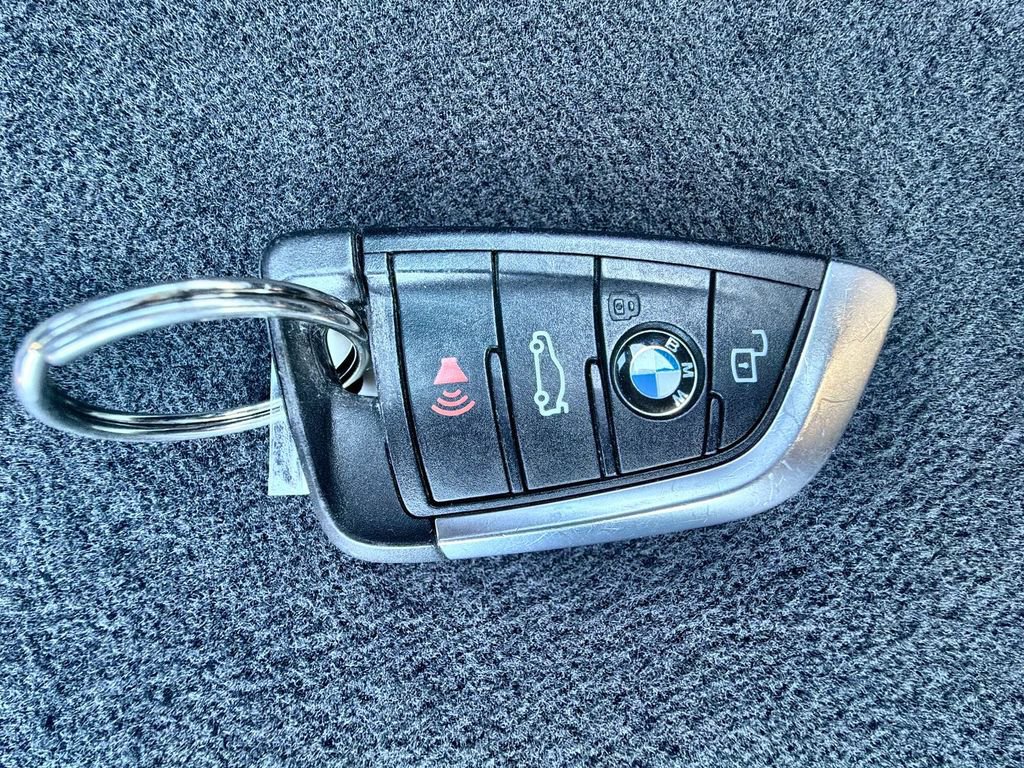 Used 2024 BMW i4 xDrive40i w/ M Sport Package AWD/4WD image 28