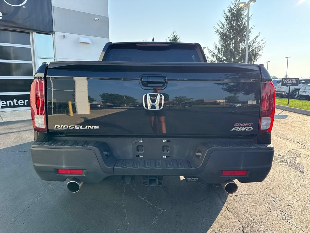 Used 2023 Honda Ridgeline Sport image 8
