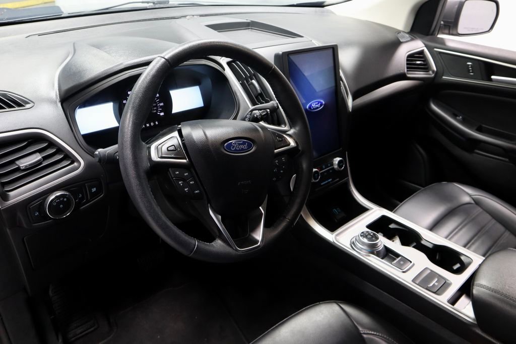 Certified 2024 Ford Edge SEL image 25