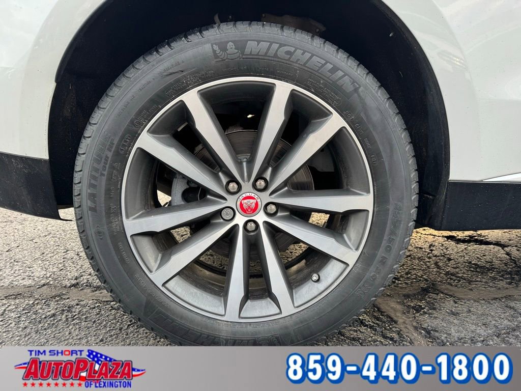 Used 2021 Jaguar F-PACE S image 19