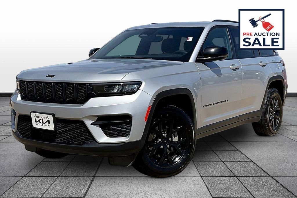 Used 2024 Jeep Grand Cherokee Altitude AWD/4WD video 1