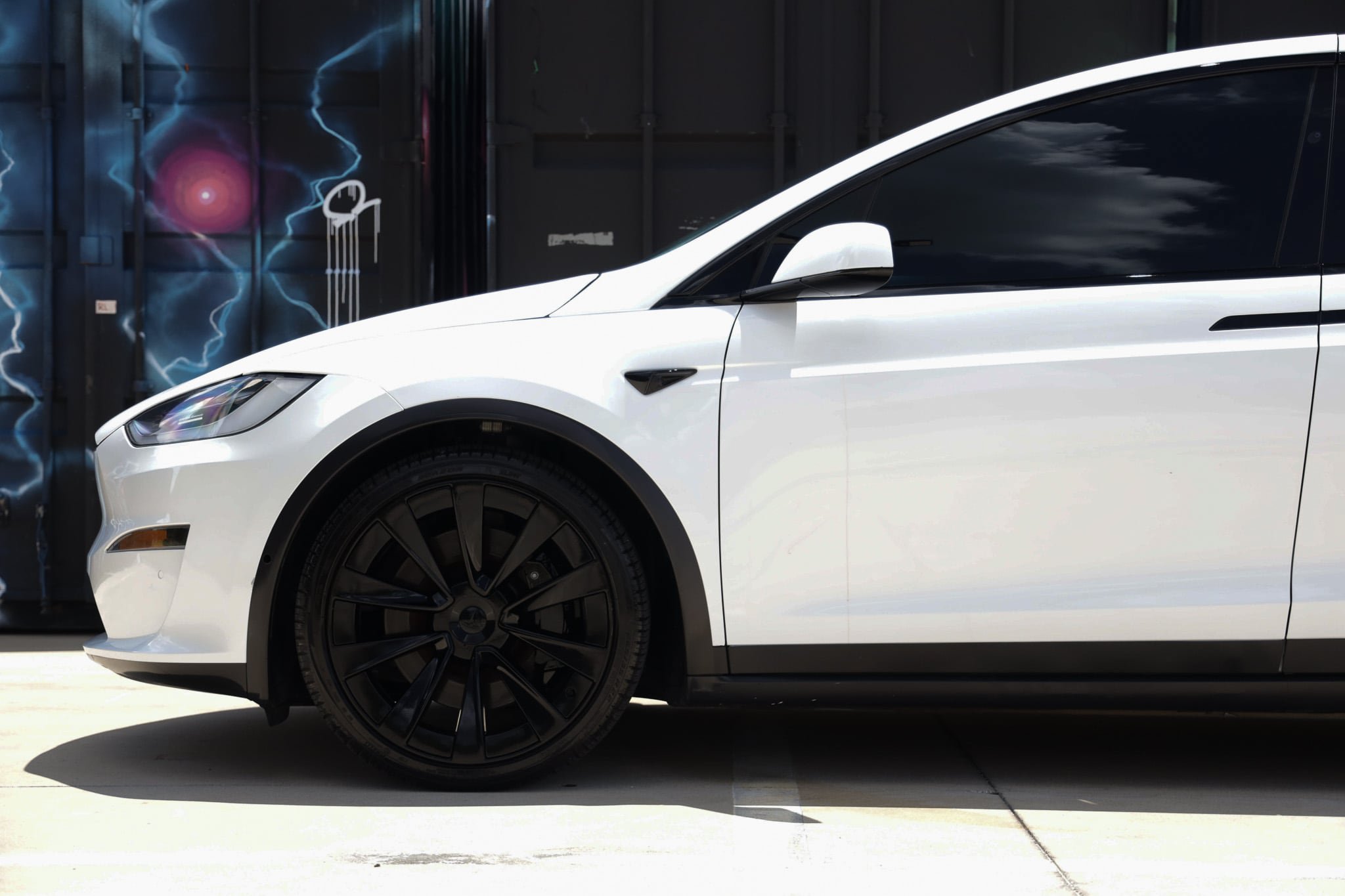Used 2022 Tesla Model X AWD/4WD image 25