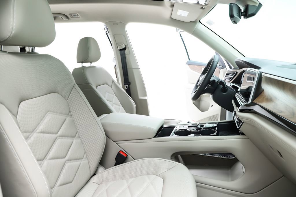 New 2026 Volkswagen Atlas SE image 75