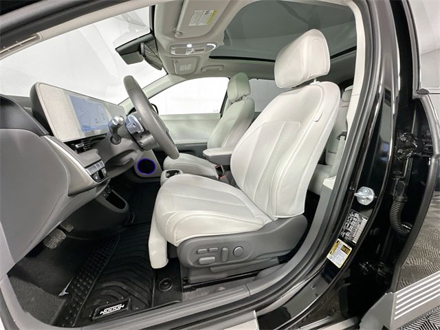 Used 2023 Hyundai Ioniq 5 Limited image 4