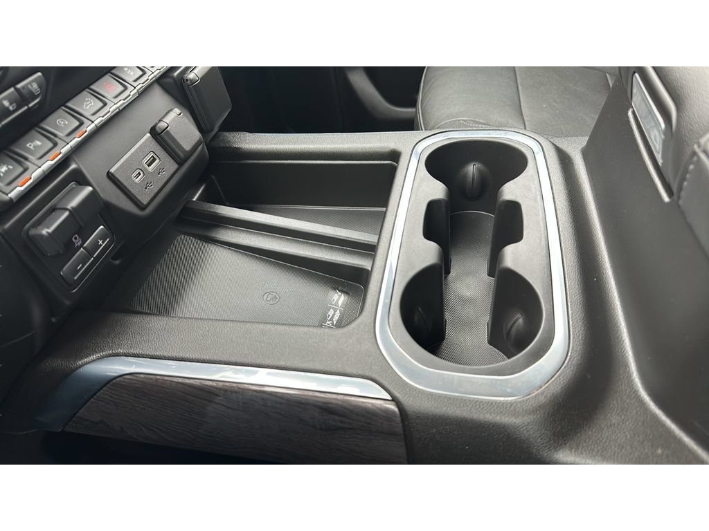 Used 2021 Chevrolet Silverado 1500 LTZ w/ LTZ Premium Package AWD/4WD image 23