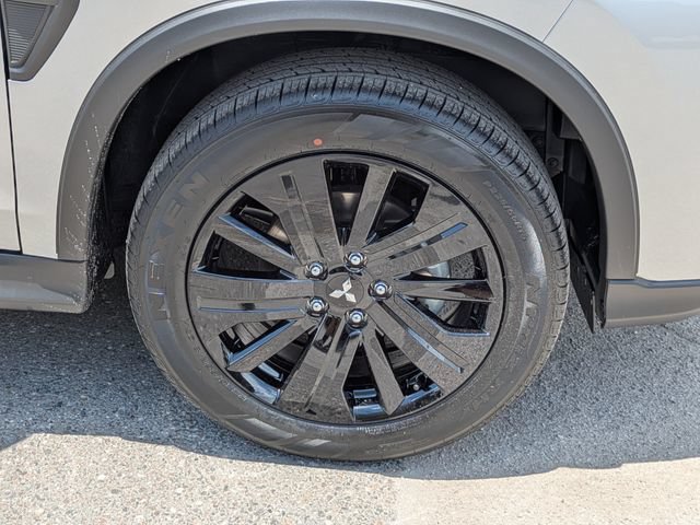 New 2026 Mitsubishi Outlander Sport LE AWD/4WD image 11