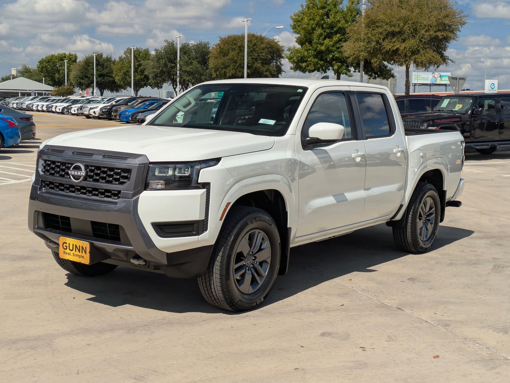 New 2026 Nissan Frontier SV image 7