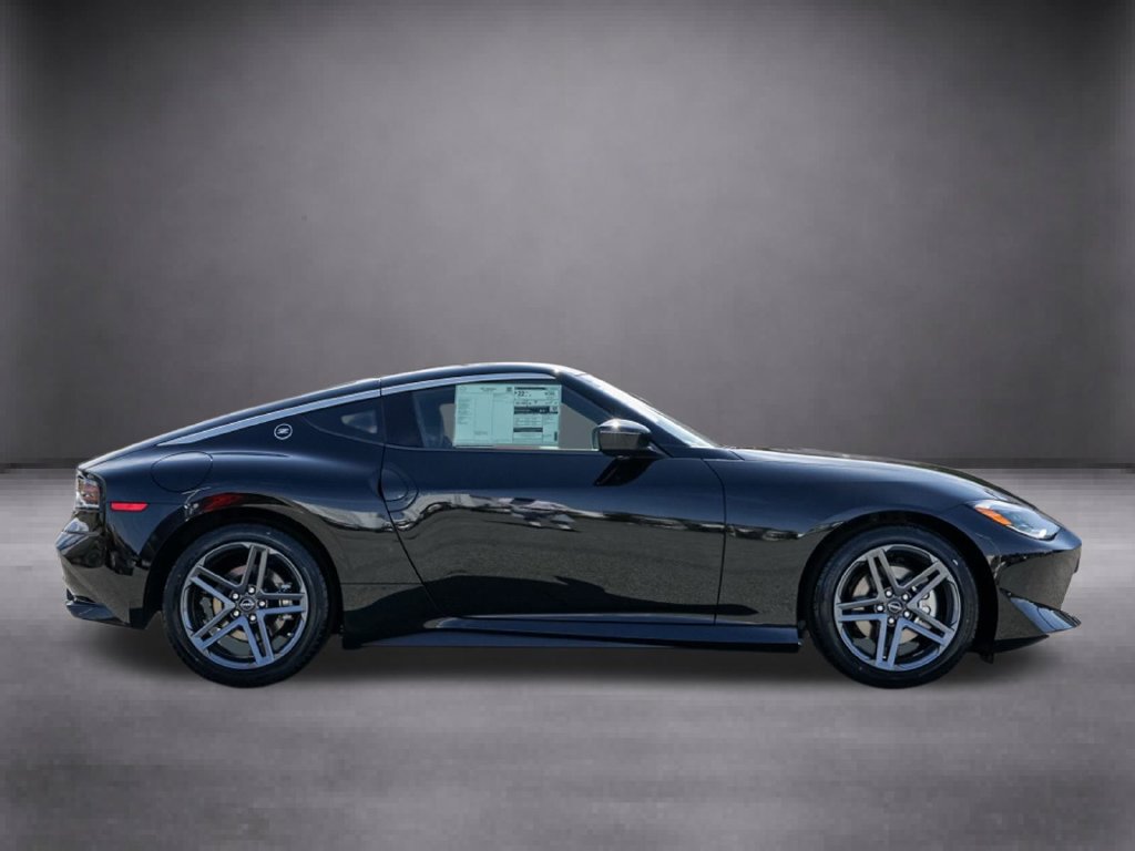 New 2027 Nissan Z Sport RWD image 3