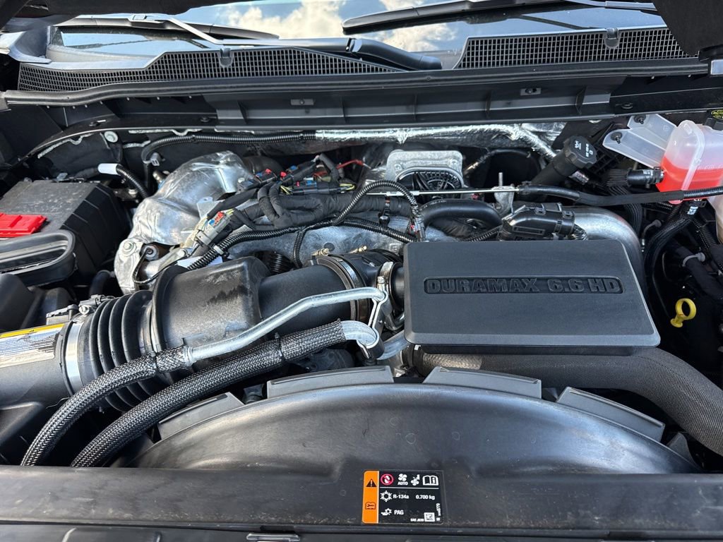 Used 2026 Chevrolet Silverado 2500 High Country w/ High Country Premium Package AWD/4WD image 32