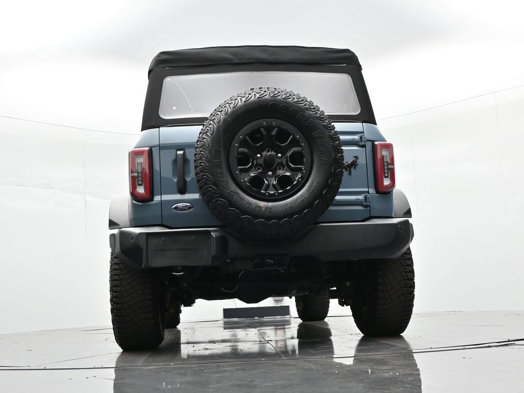 Certified 2022 Ford Bronco Wildtrak AWD/4WD image 31