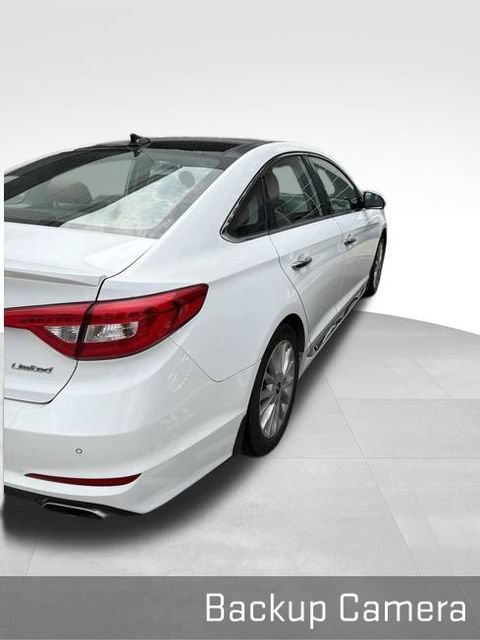 Used 2015 Hyundai Sonata Limited w/ Option Group 06 FWD image 6