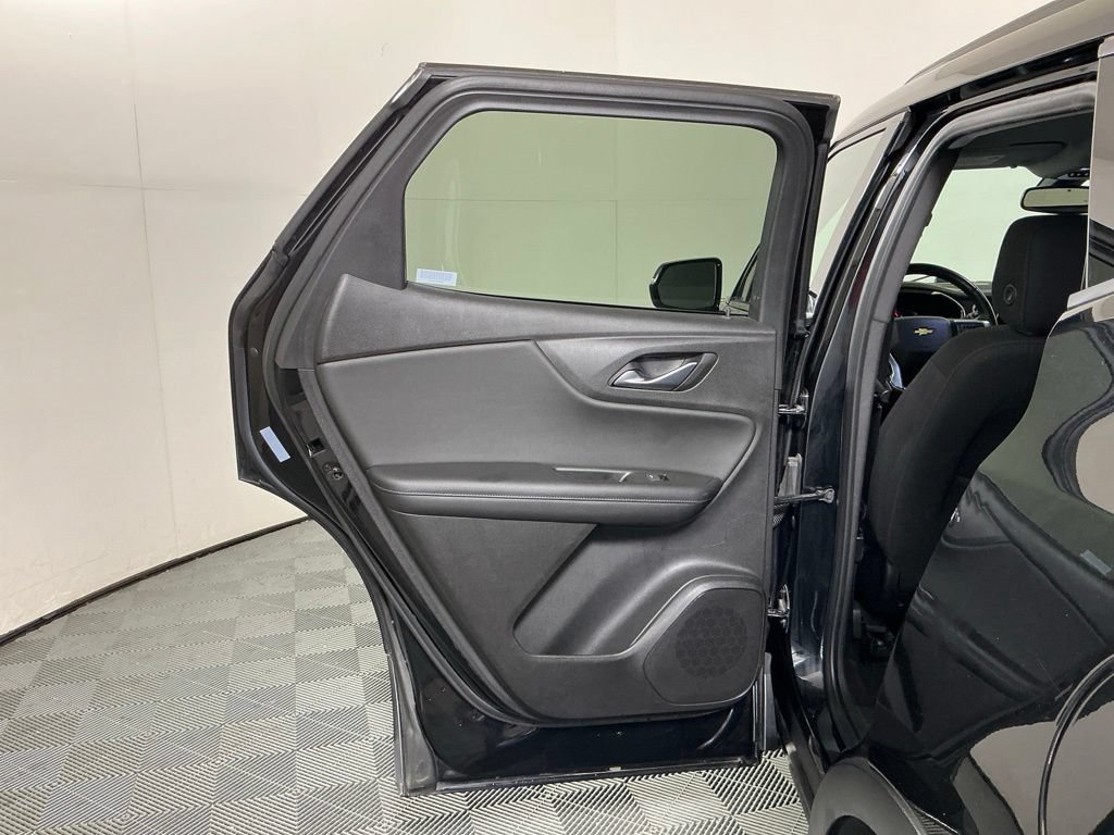 Used 2020 Chevrolet Blazer LT FWD image 22