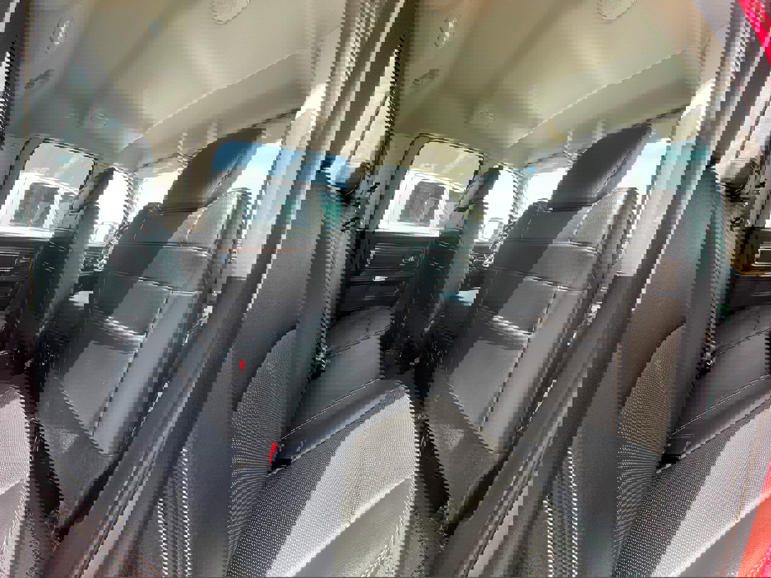 Used 2016 RAM 1500 Laramie w/ Convenience Group image 24