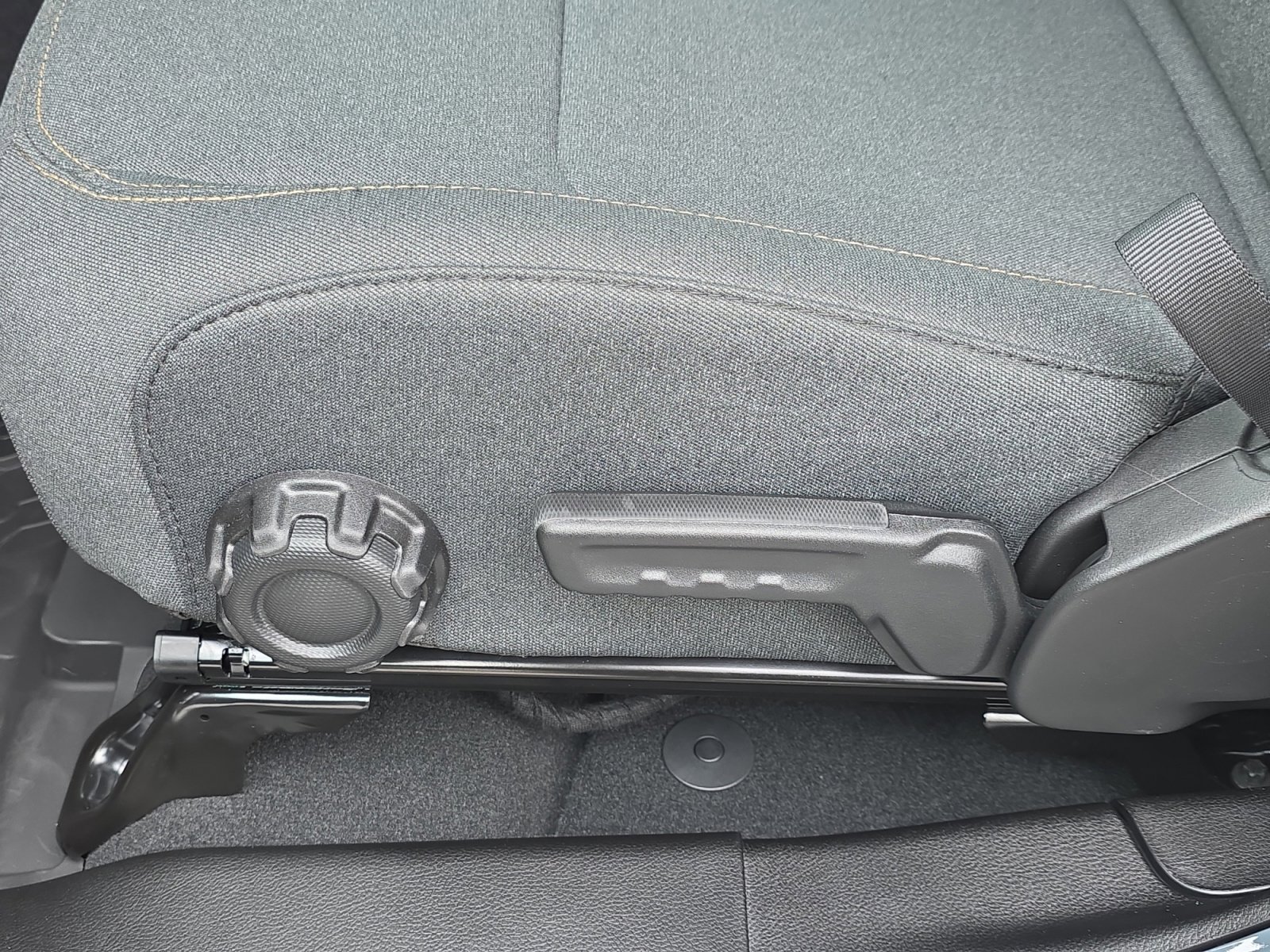 New 2026 Jeep Wrangler Sport S image 15