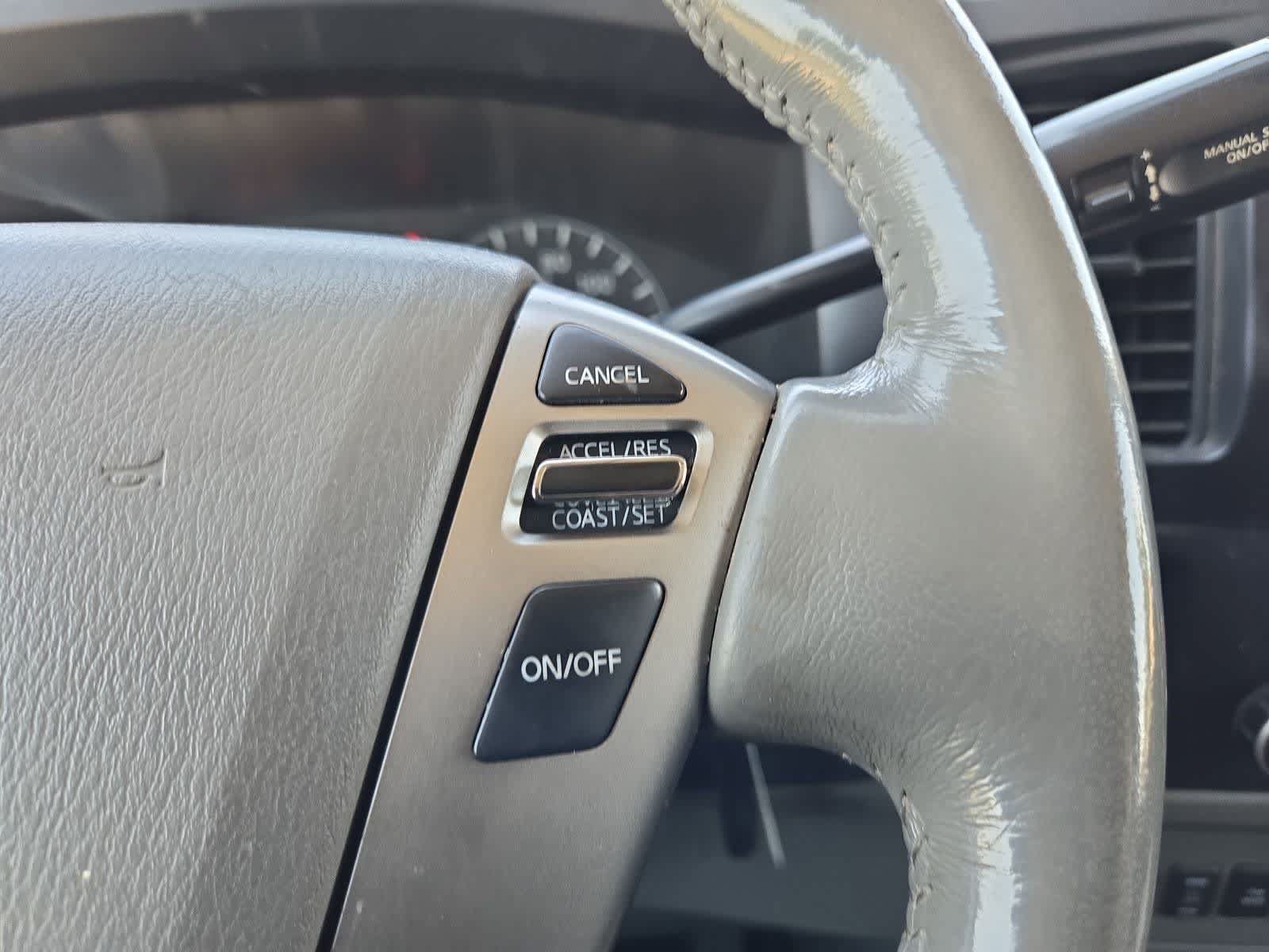 Used 2019 Nissan NV 3500 SL RWD image 22