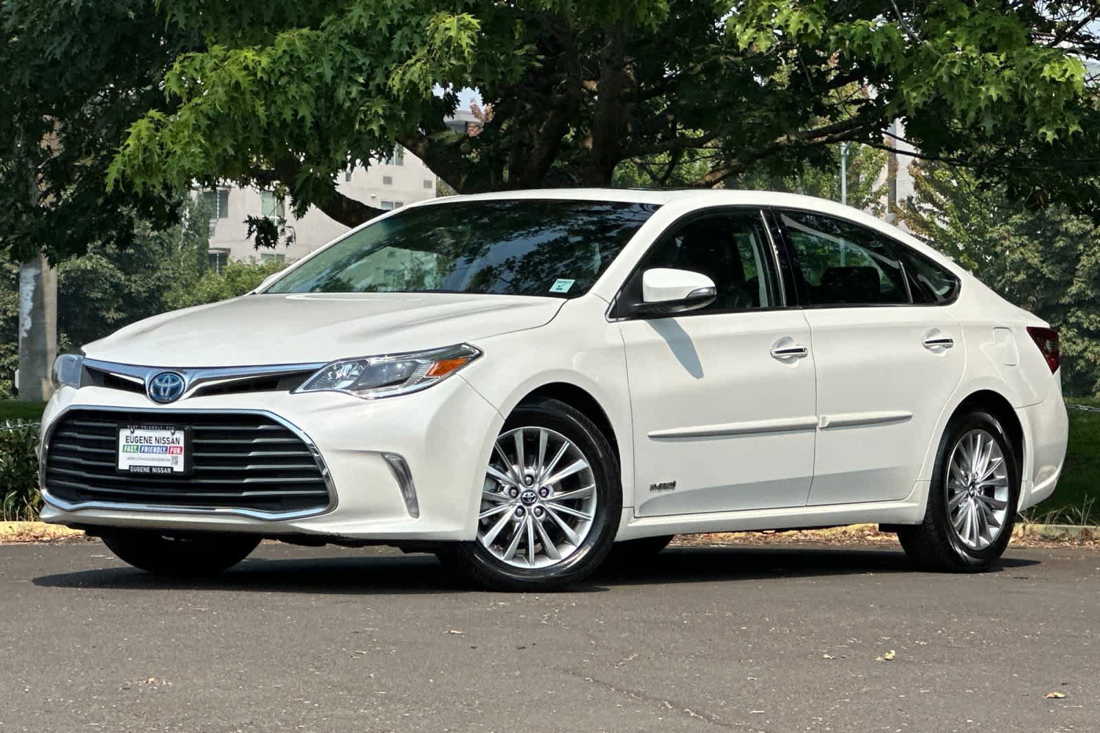 Used 2016 Toyota Avalon Limited w/ Protection Package FWD video 1