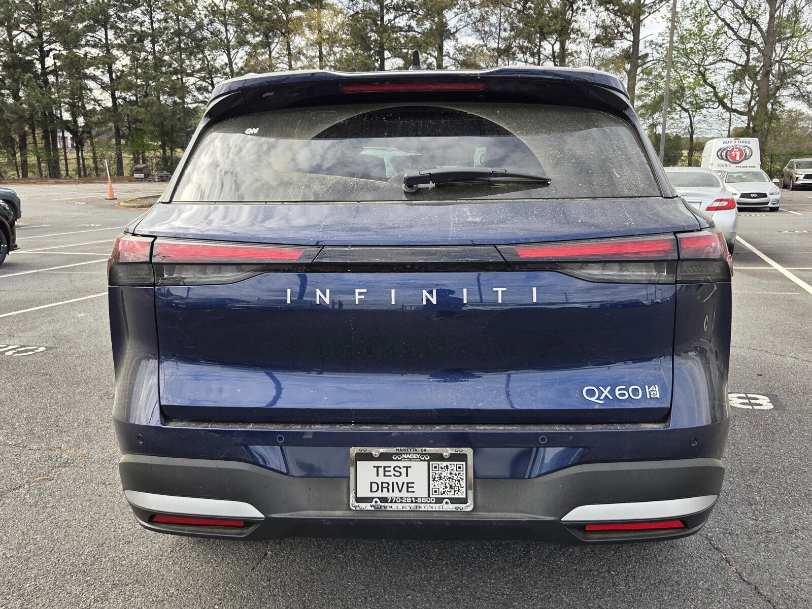 New 2026 INFINITI QX60 Luxe w/ Cargo Package image 7