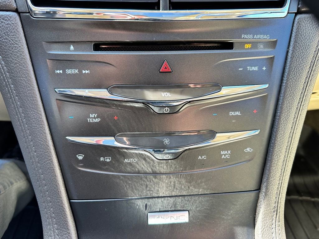 Used 2018 Lincoln MKT AWD w/ Technology Package image 21