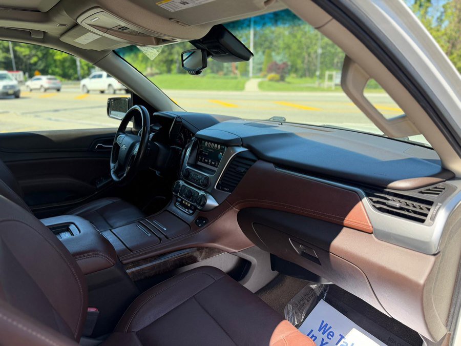 Used 2016 Chevrolet Suburban LTZ AWD/4WD image 24