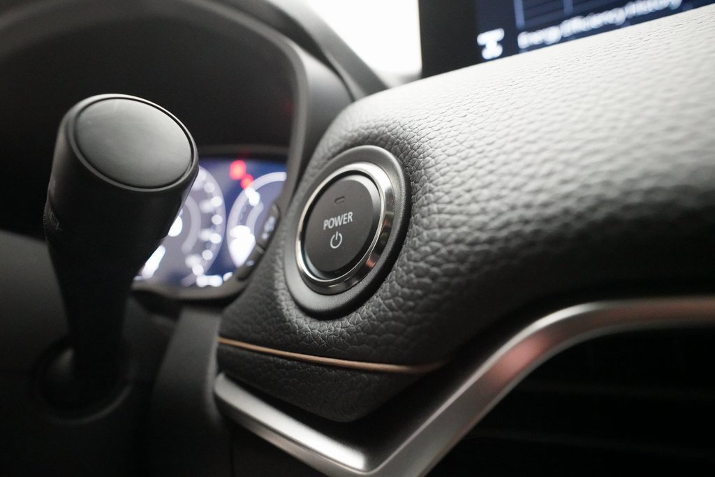 Certified 2025 MAZDA CX-70 Plug-In Hybrid w/ Premium Pkg image 31