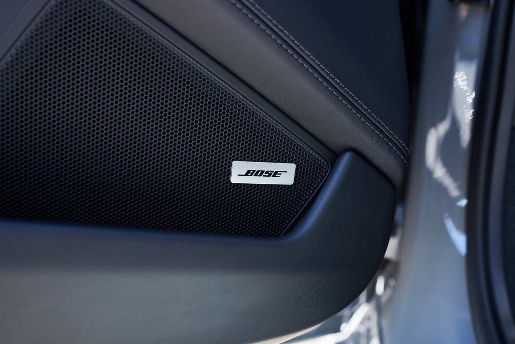 Used 2024 Porsche 911 Carrera 4S w/ Premium Package image 28