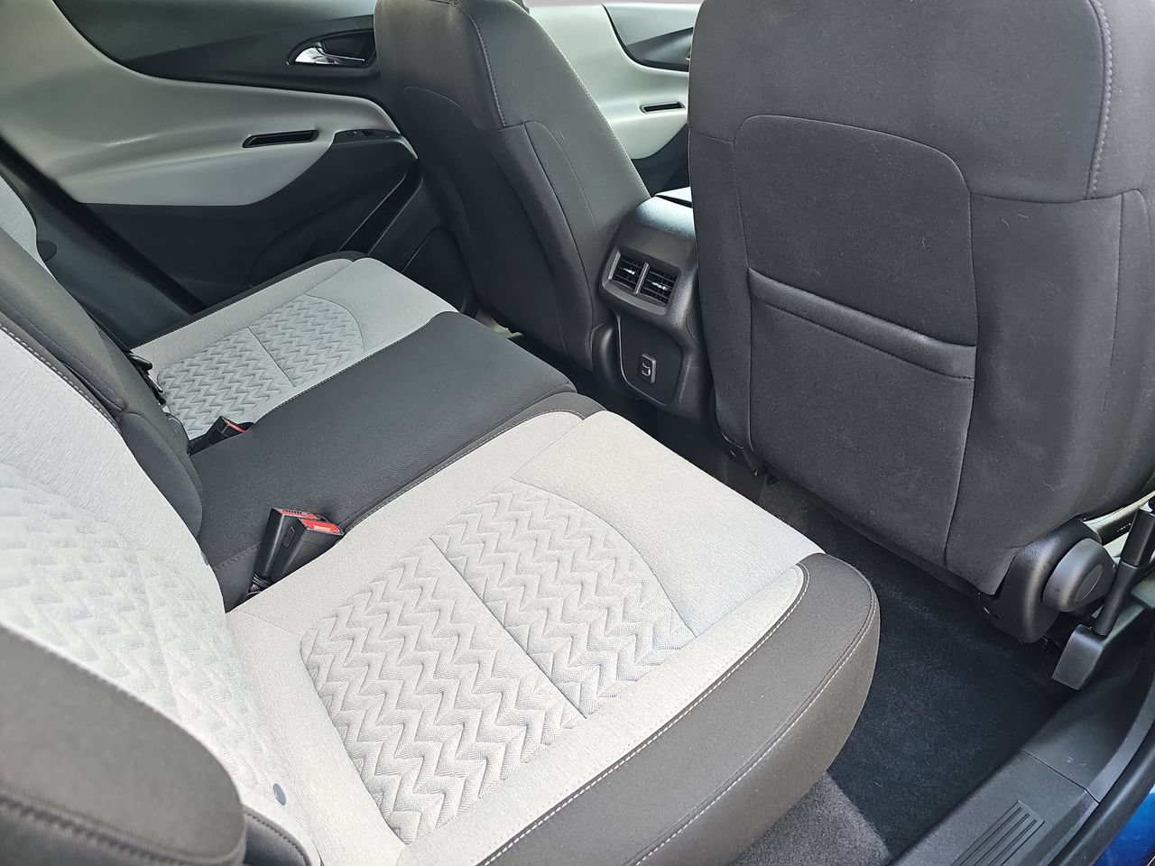Certified 2023 Chevrolet Equinox LS w/ LS Convenience Package FWD image 14