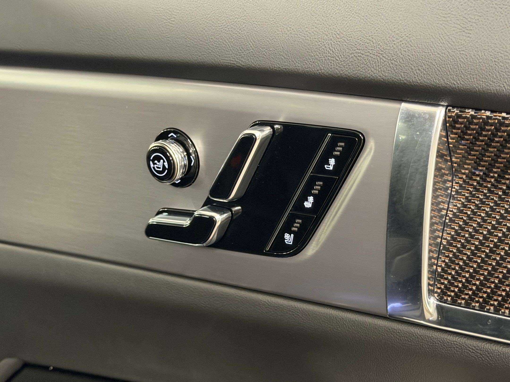 New 2027 Cadillac Vistiq Luxury AWD/4WD image 53