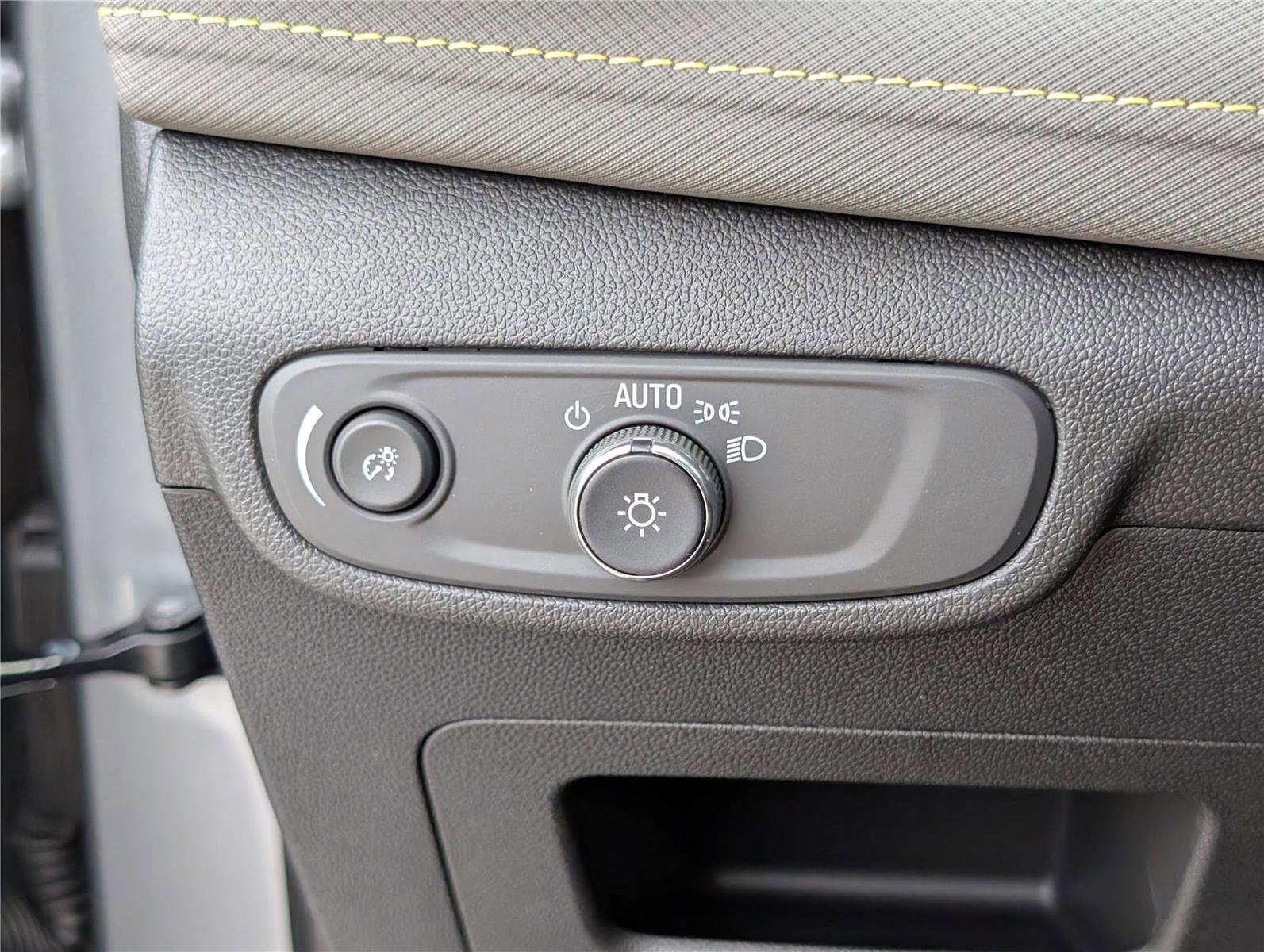 New 2026 Chevrolet TrailBlazer ACTIV w/ Convenience Package image 19