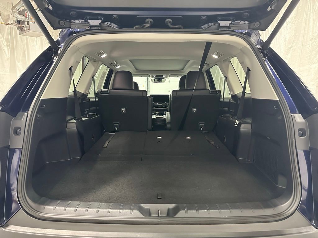 Used 2025 Toyota Grand Highlander AWD image 54