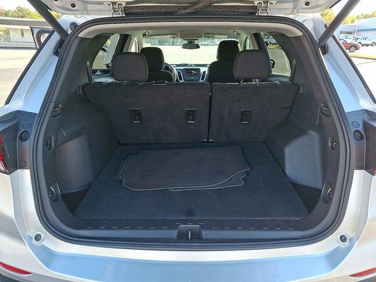 Used 2022 Chevrolet Equinox LT image 29