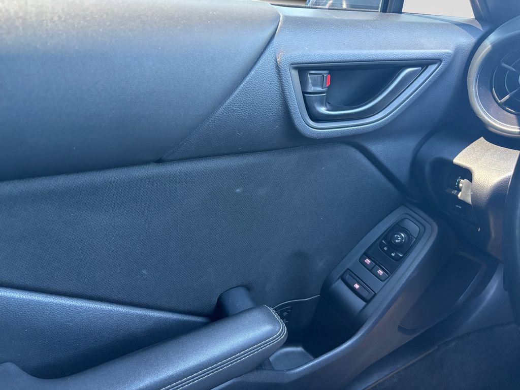 Used 2023 Toyota GR86 RWD image 17