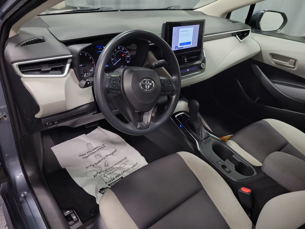 Used 2024 Toyota Corolla LE FWD image 15
