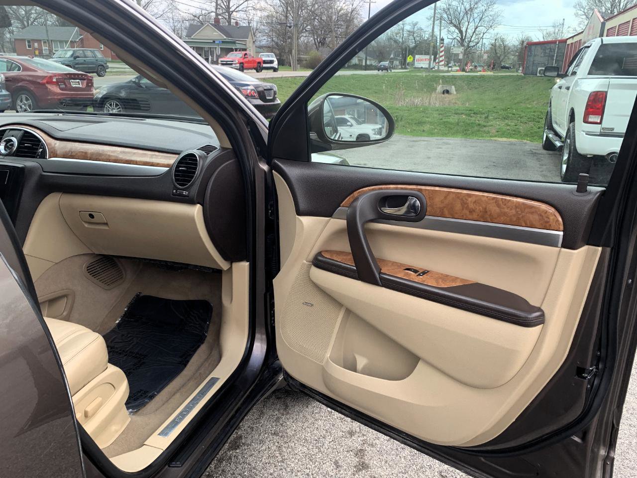 Used 2012 Buick Enclave Premium FWD image 44