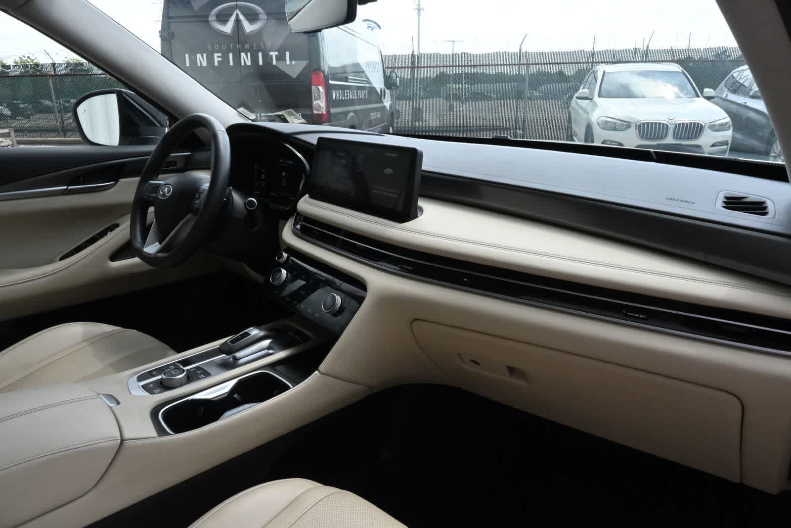 Certified 2023 INFINITI QX60 Luxe w/ Cargo Package AWD/4WD image 19