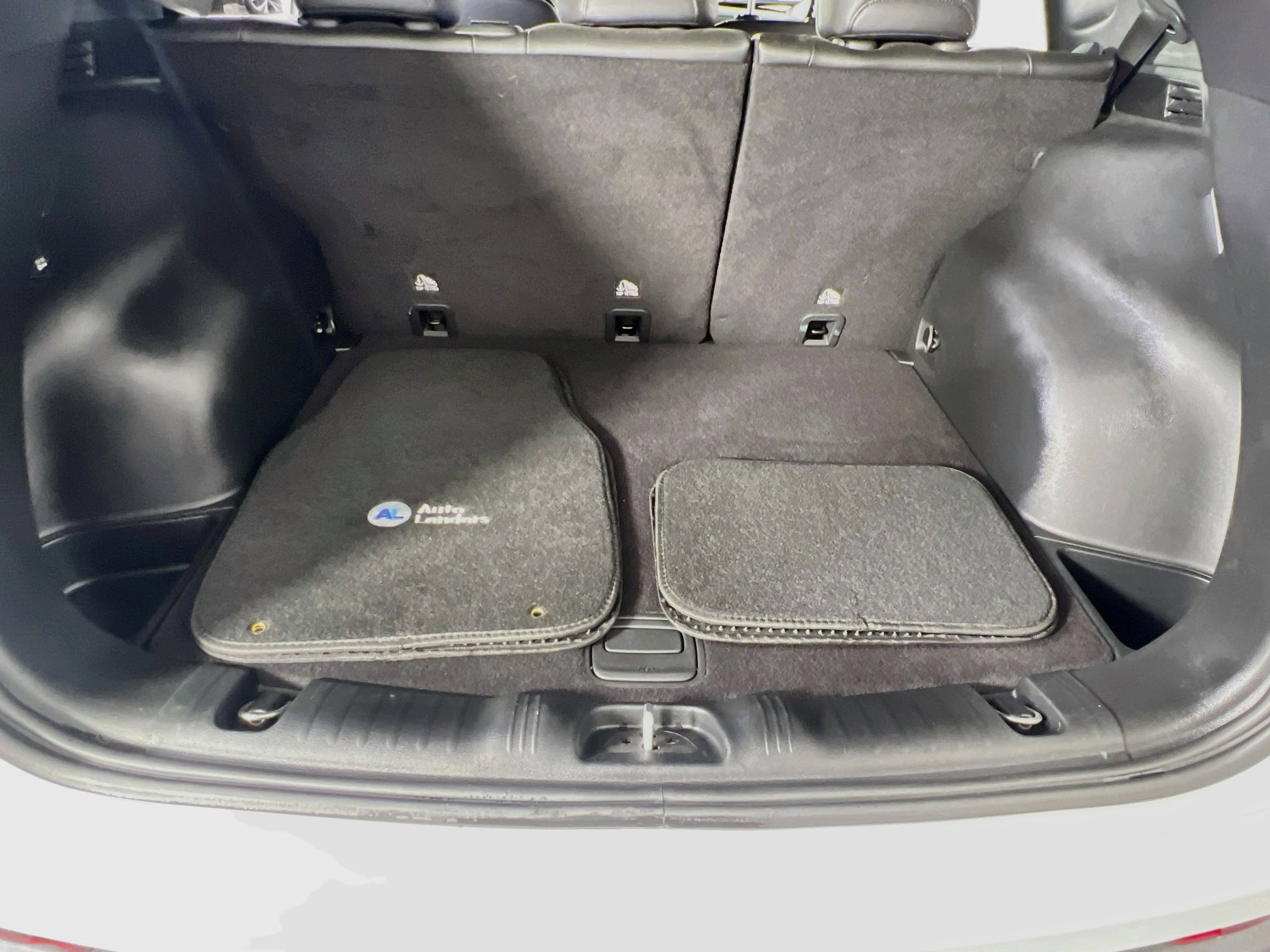Used 2023 Jeep Compass Trailhawk AWD/4WD image 23
