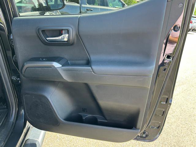 Used 2022 Toyota Tacoma 4x4 Double Cab image 27