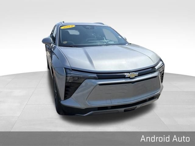 Used 2024 Chevrolet Blazer EV LT AWD/4WD image 3