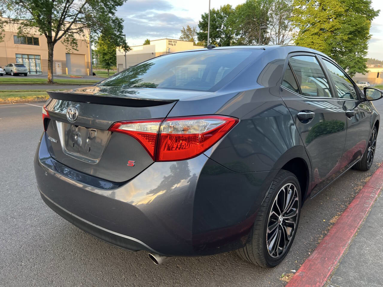 Used 2014 Toyota Corolla S w/ Driver Convenience Package FWD image 3