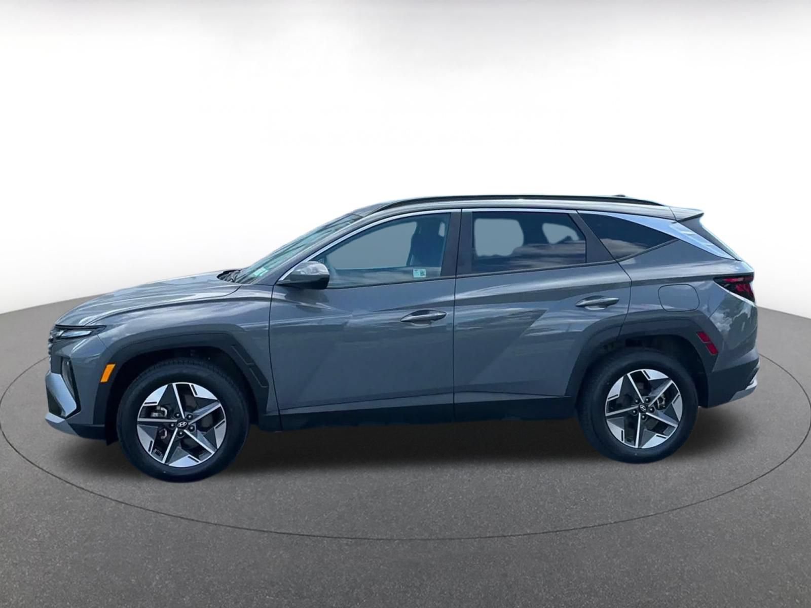 Used 2025 Hyundai Tucson SEL AWD/4WD image 8