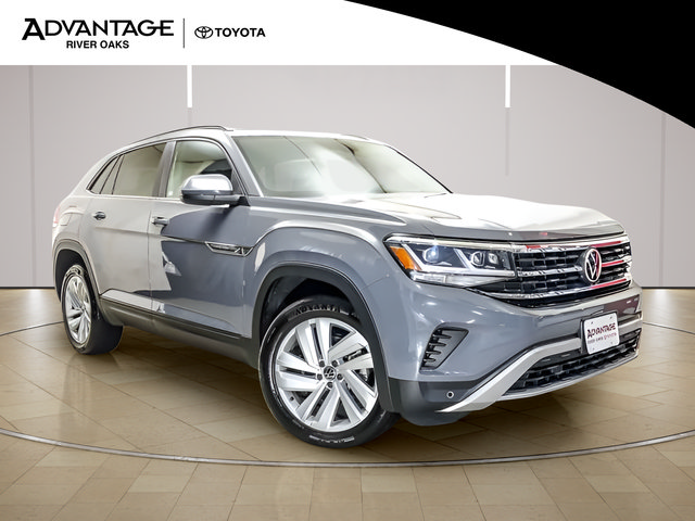Used 2021 Volkswagen Atlas Cross Sport SE w/ Panoramic Sunroof Package AWD/4WD image 2