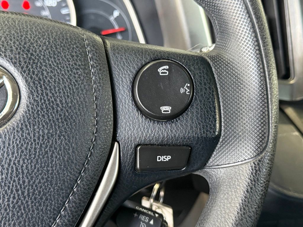Used 2014 Toyota RAV4 LE image 24