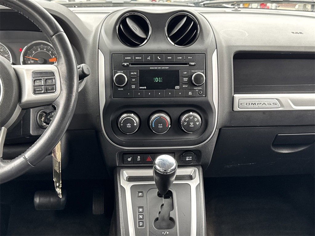 Used 2017 Jeep Compass High Altitude image 10