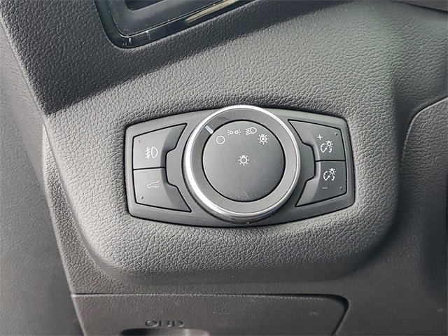 Certified 2019 Ford Escape Titanium w/ U9j03 - Titanium Tow Package image 18