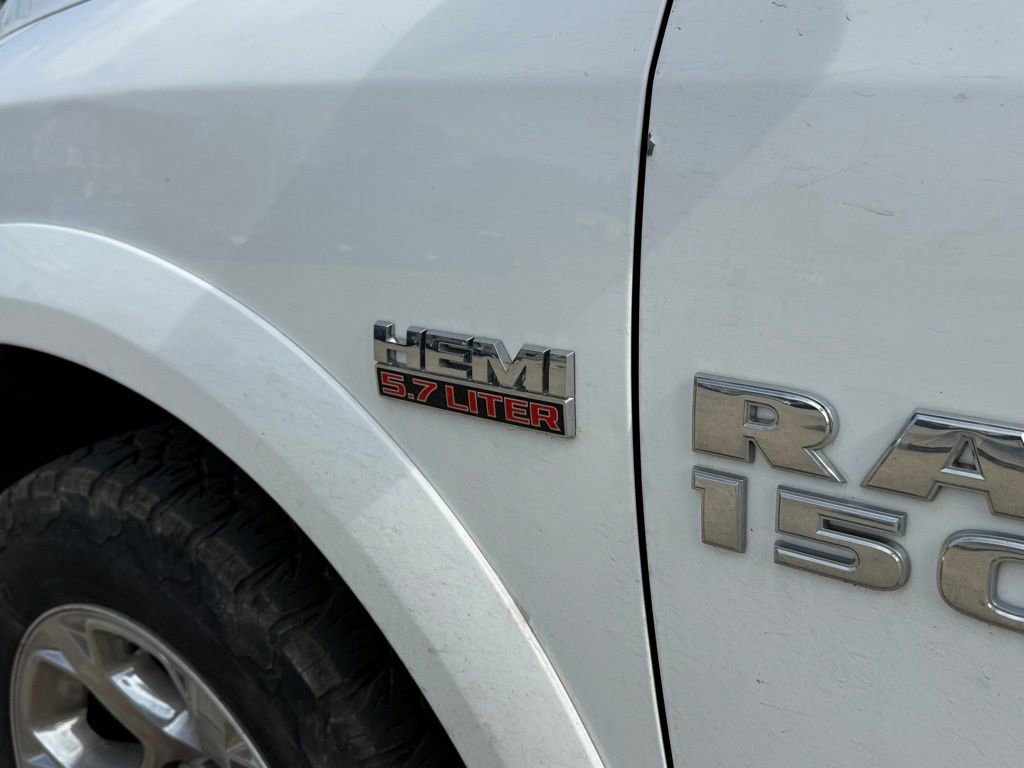 Used 2017 RAM 1500 Laramie w/ Convenience Group AWD/4WD image 10