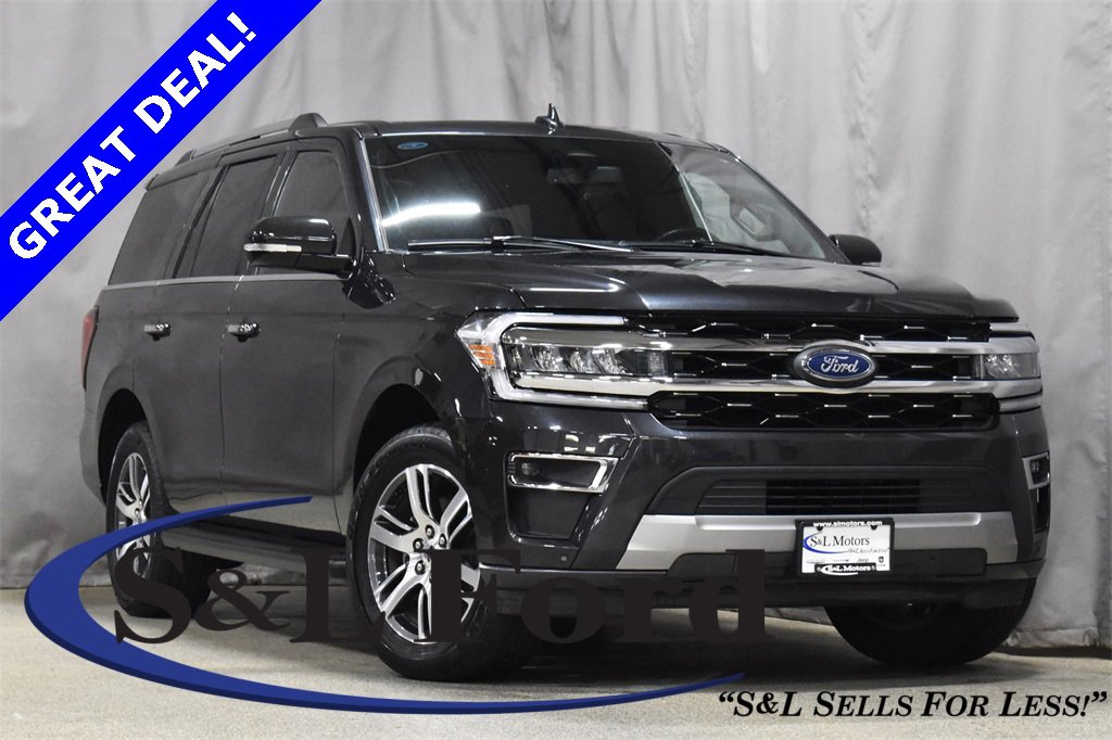 Used 2024 Ford Expedition Limited image 1