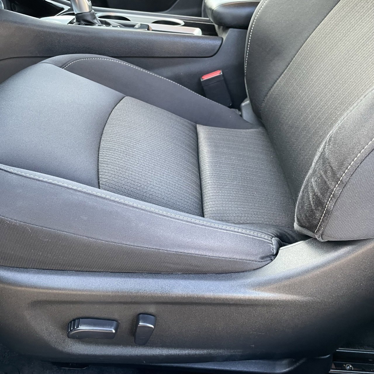 Used 2024 Nissan Altima 2.5 SV image 22